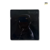 CD album Hugo ดำสนิท